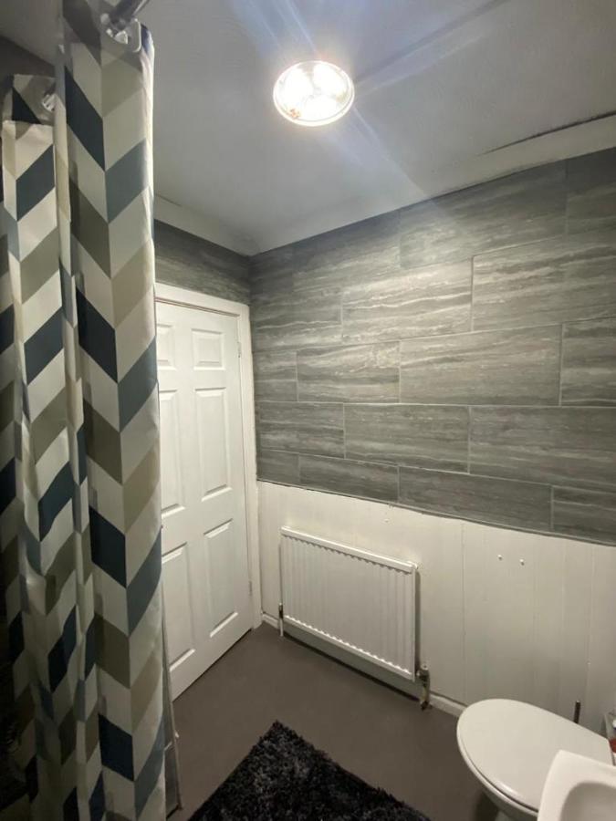 Cosy 3 Bedroom House, Free Parking & Wifi Nottingham Ngoại thất bức ảnh