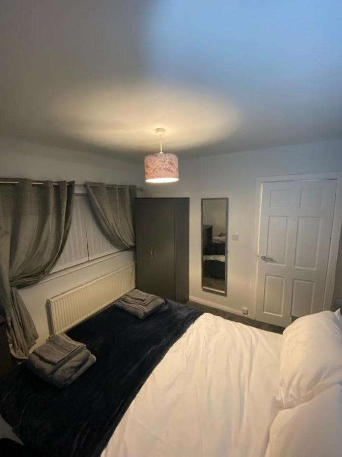 Cosy 3 Bedroom House, Free Parking & Wifi Nottingham Ngoại thất bức ảnh